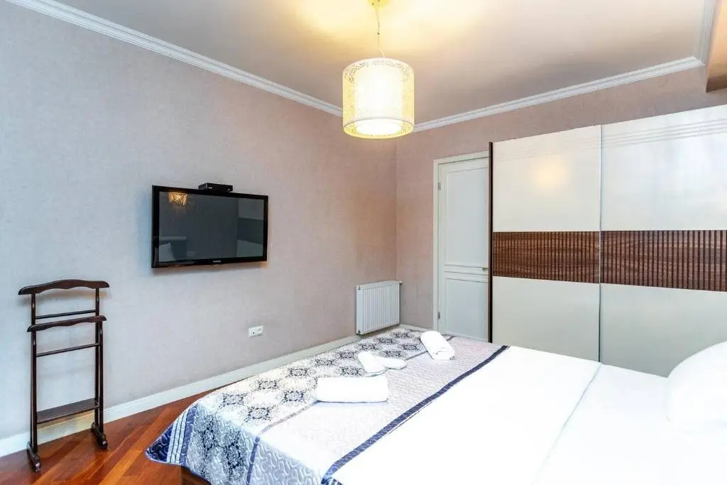 Тбилиси: Wehost Traditional style Apartment