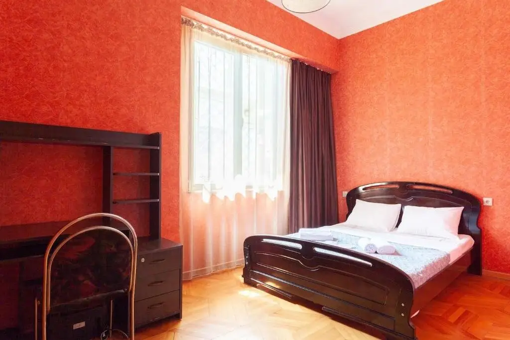 Тбилиси: Wehost Apartment With Cozy Balcony