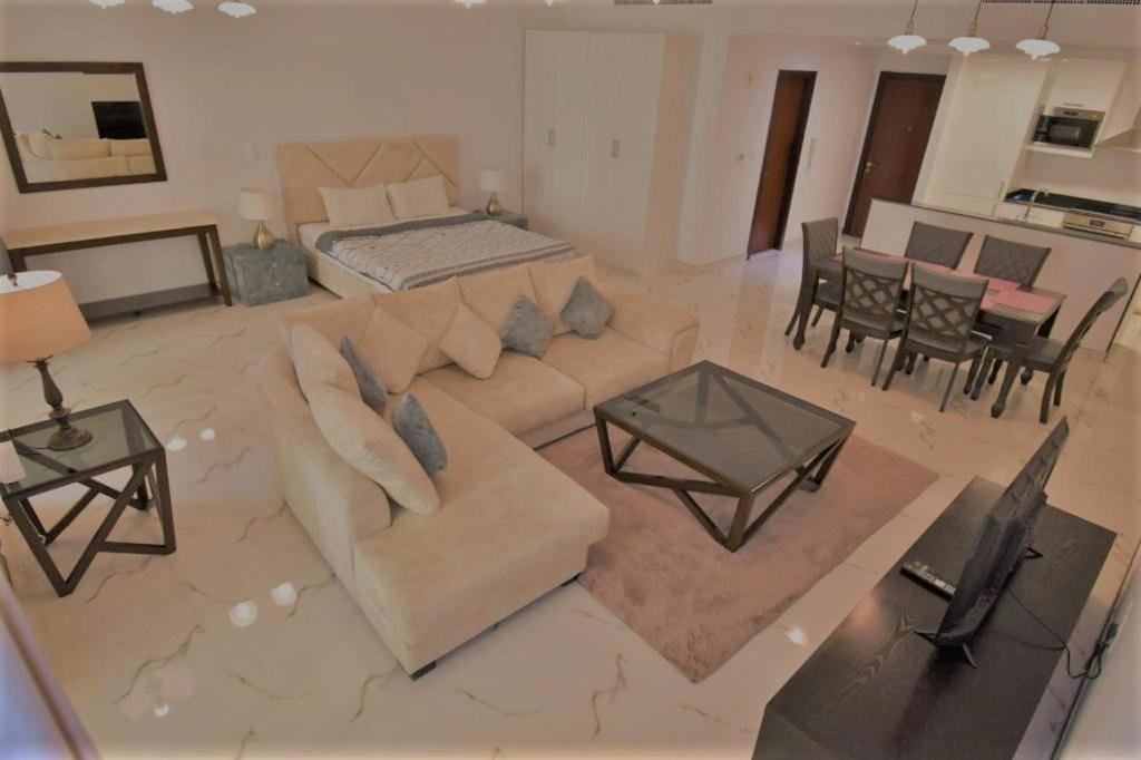 Дубай: Al Mashreq Fully Upgraded Studio Apartment - Rimal 2 JBR