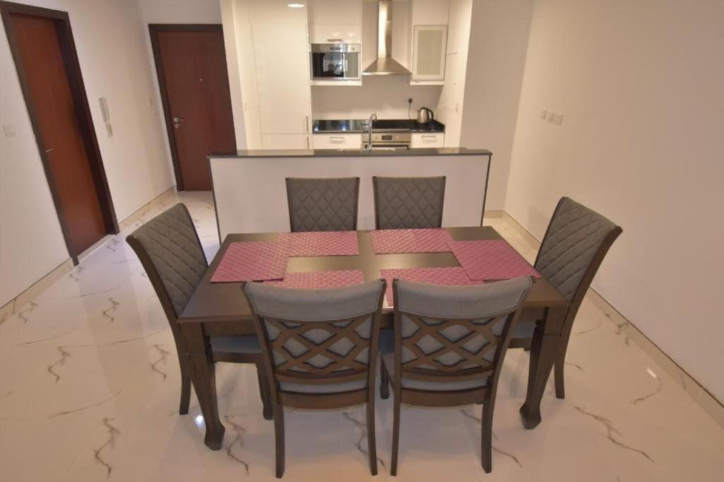 Дубай: Al Mashreq Fully Upgraded Studio Apartment - Rimal 2 JBR