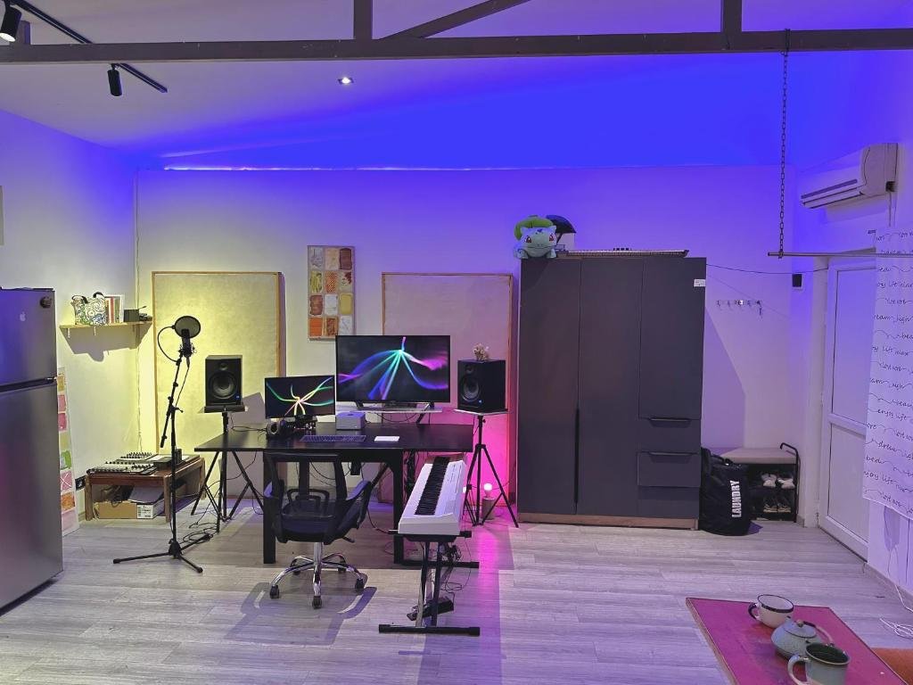 Arts Studio next to Heart of Yerevan — фото 1