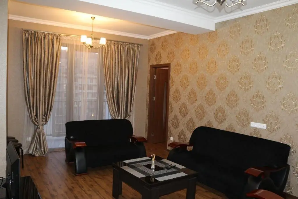 Тбилиси: apartment on mitskevichi