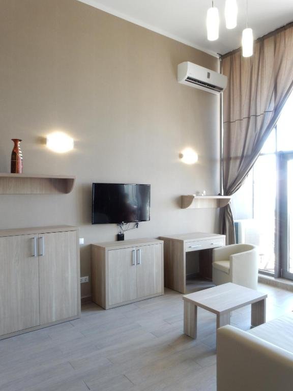 Батуми: Apartment In Orbi