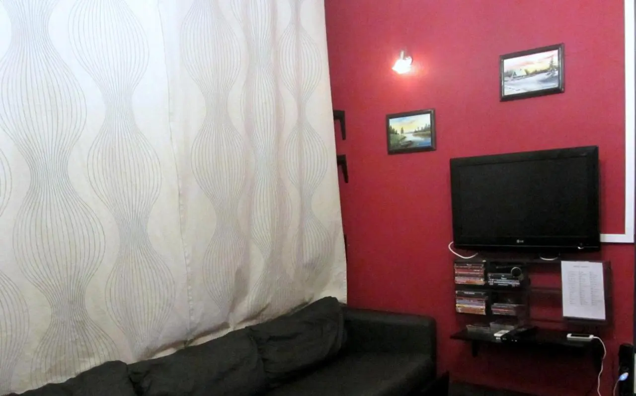 Санкт-Петербург: Меблированные комнаты Old Flat на 1-ой Советской