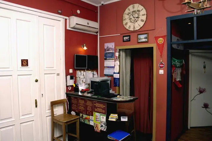 Санкт-Петербург: Меблированные комнаты Old Flat на 1-ой Советской