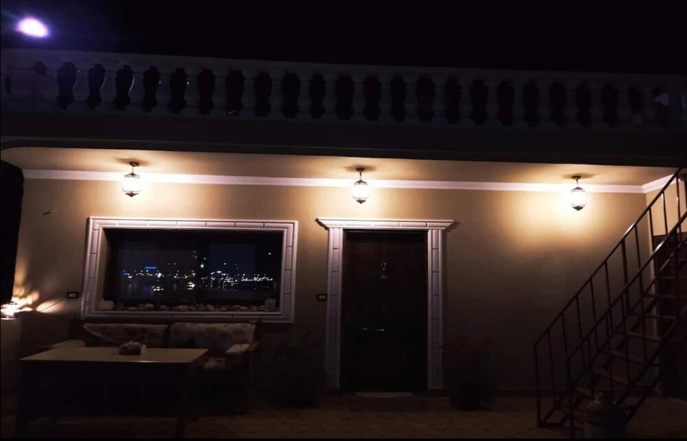 Луксор: Luxor 1 Bed 4ppl Egyptian Feel Nile View Cozy Flat