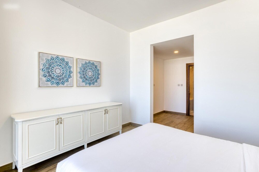 Дубай: Cali Style 4 BR Penthouse Large Patio