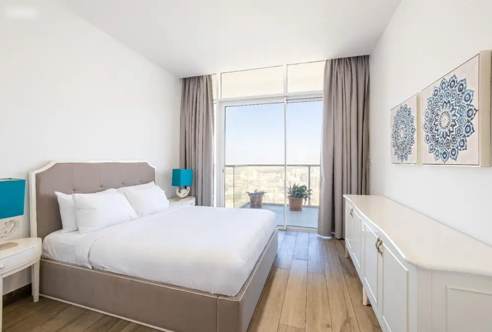 Дубай: Cali Style 4 BR Penthouse Large Patio