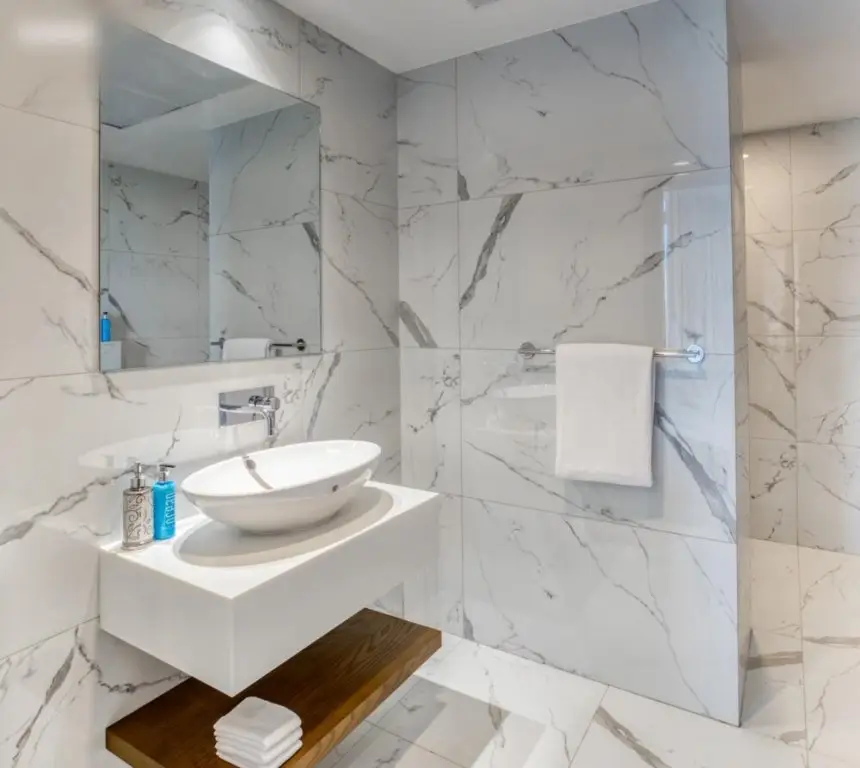 Дубай: Cali Style 4 BR Penthouse Large Patio