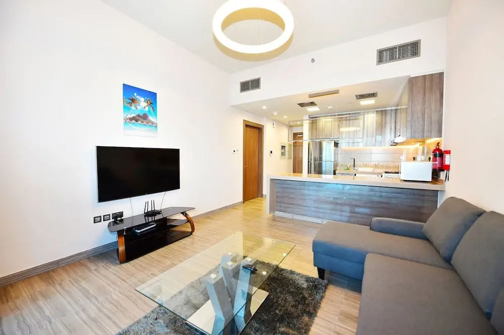 Дубай: HFZ - 1 bedroom apartment in JLT