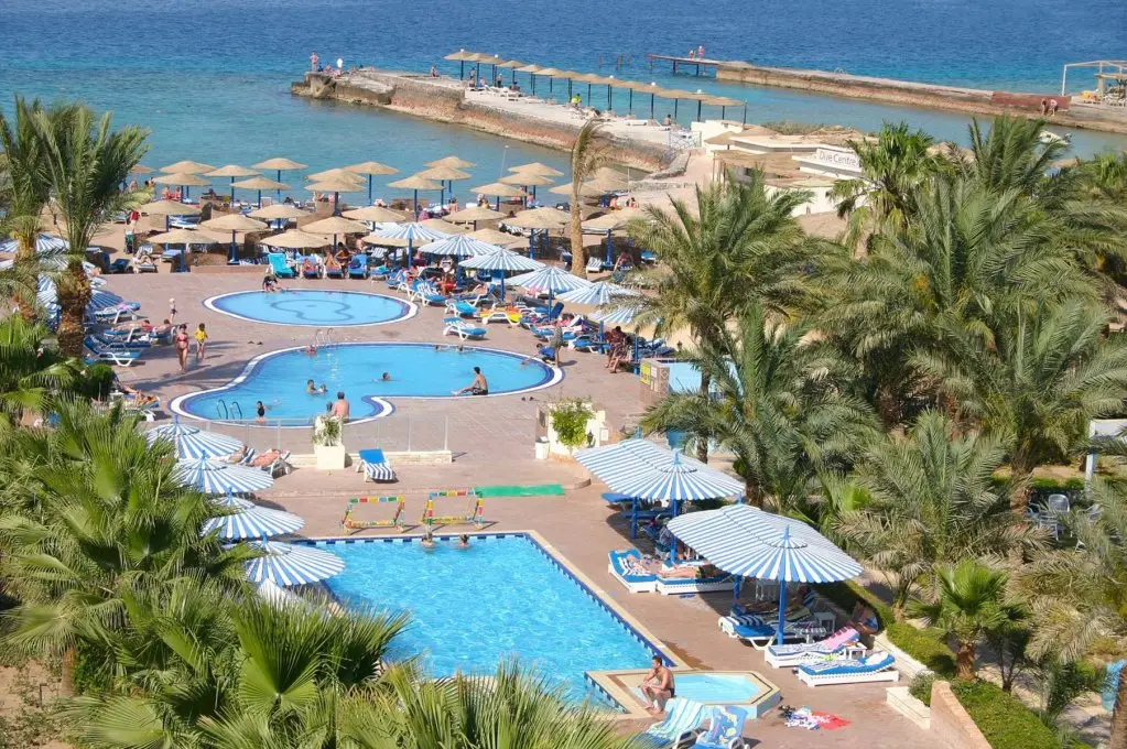 Хургада: Empire Beach Aqua Park