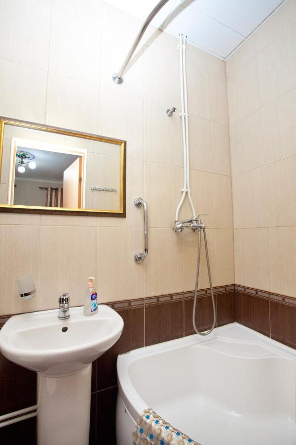 Санкт-Петербург: Hotel Petrovsky Dvorik