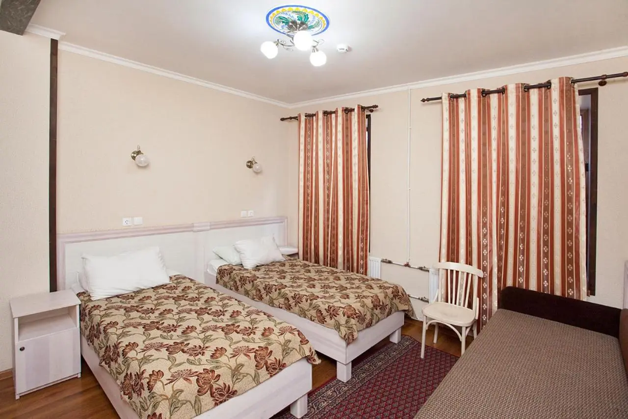 Санкт-Петербург: Hotel Petrovsky Dvorik