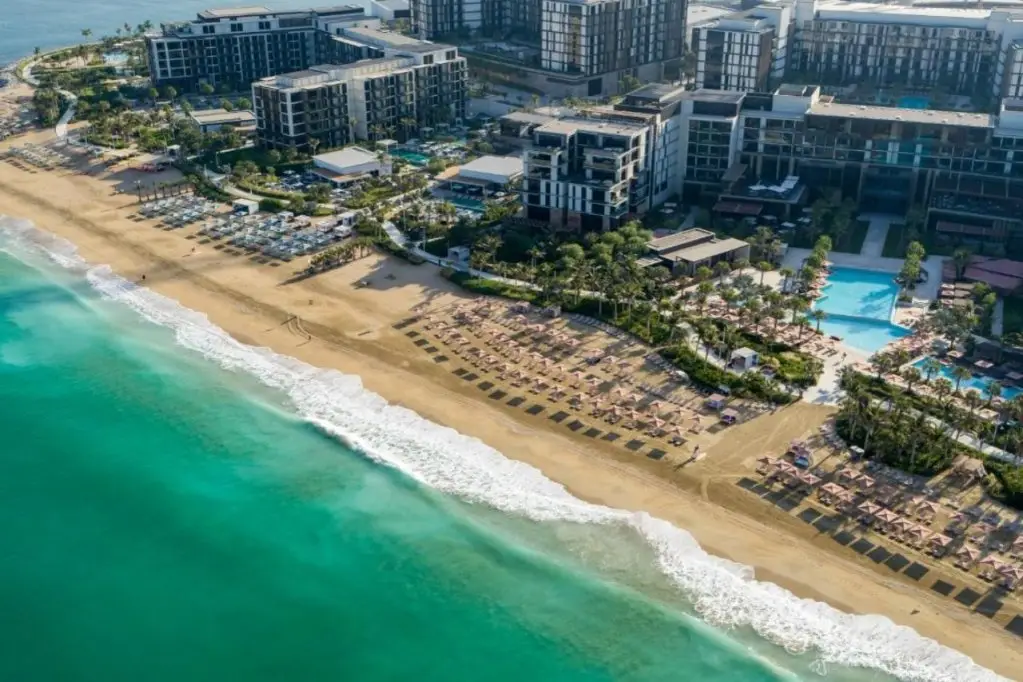 Bluewaters Beach Hotel — фото 1