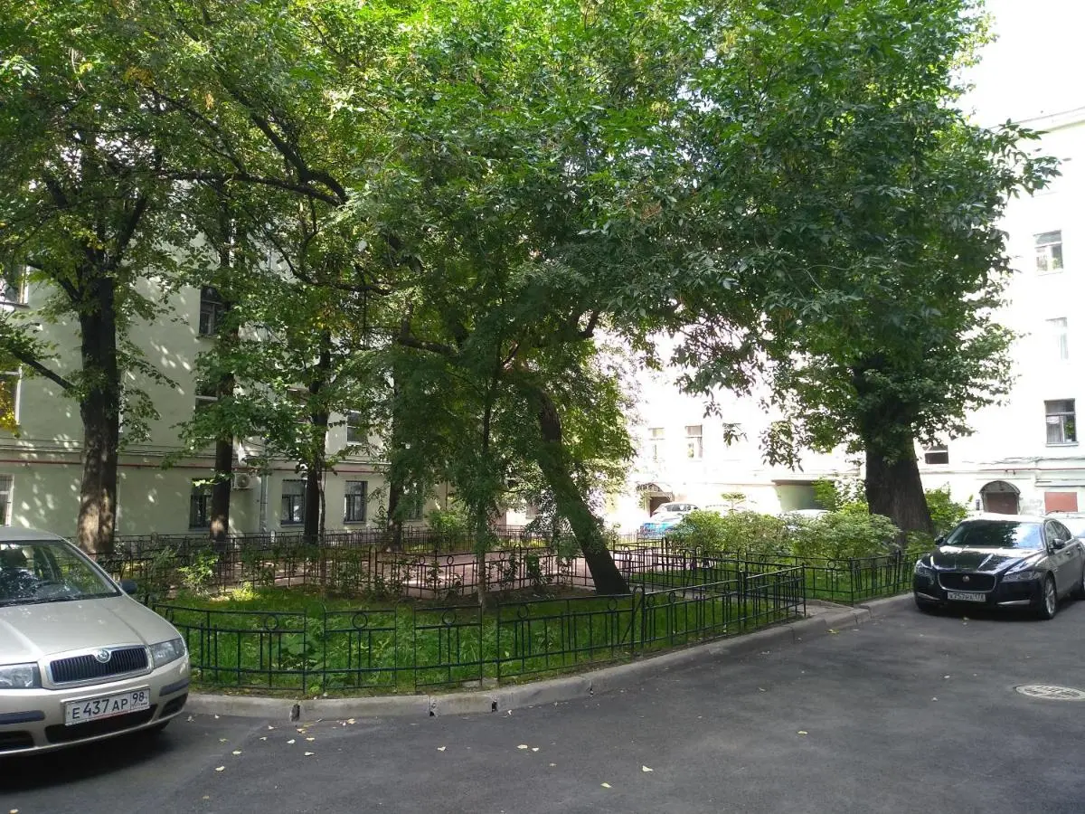 Санкт-Петербург: Меблированные комнаты MohitoHostel