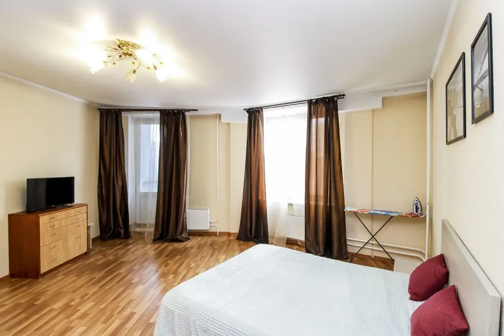 Тюмень: Квартира Аквапарк Заречный 371