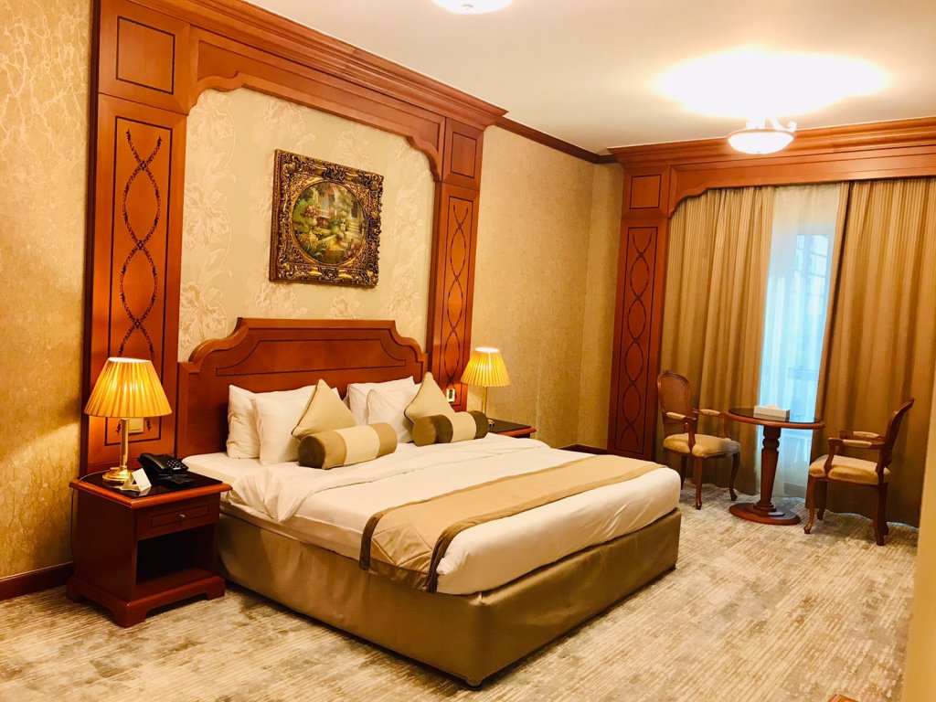 Royal Concorde Hotel and Suites — фото 1