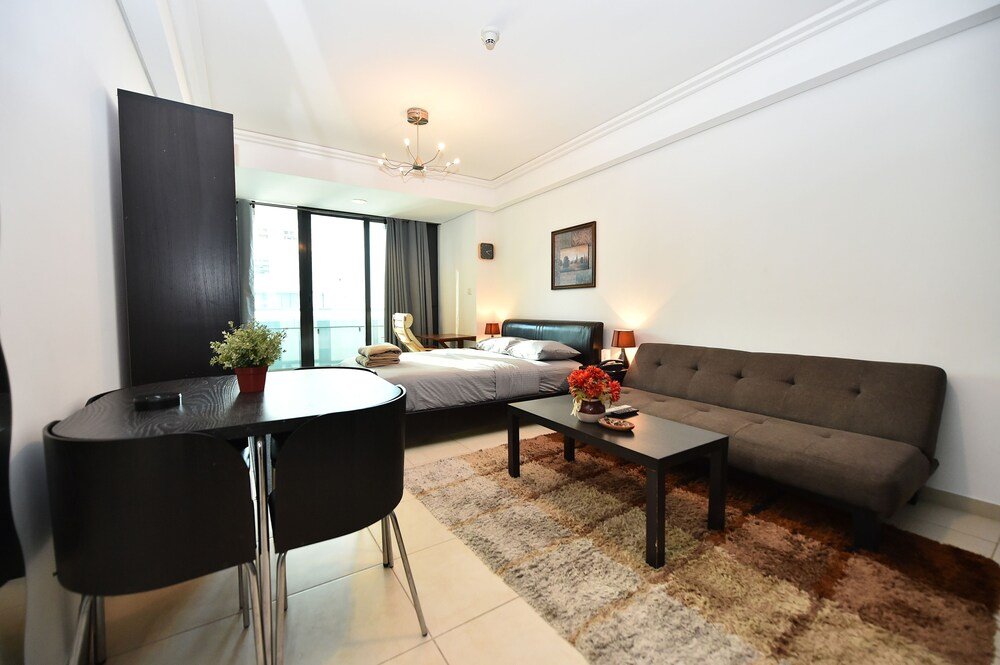 ARZ- Available spacious Studio Apartment — фото 1