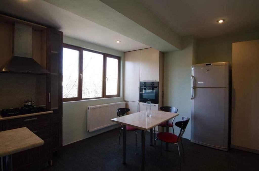 Тбилиси: Georges Apartment