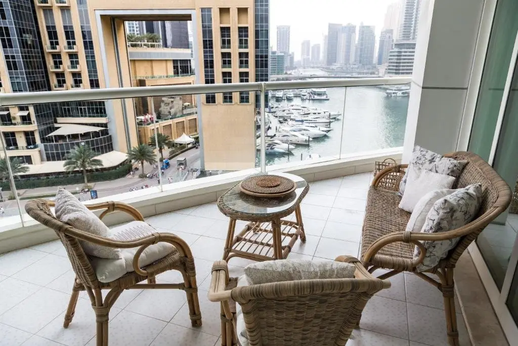 Дубай: HiGuests - Deluxe Apartment With Balcony and Amazing Views