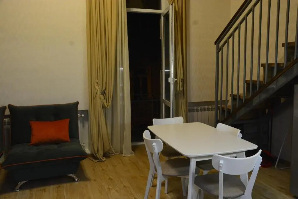 Тбилиси: Full Comfort Apartment on Aghmashenebeli