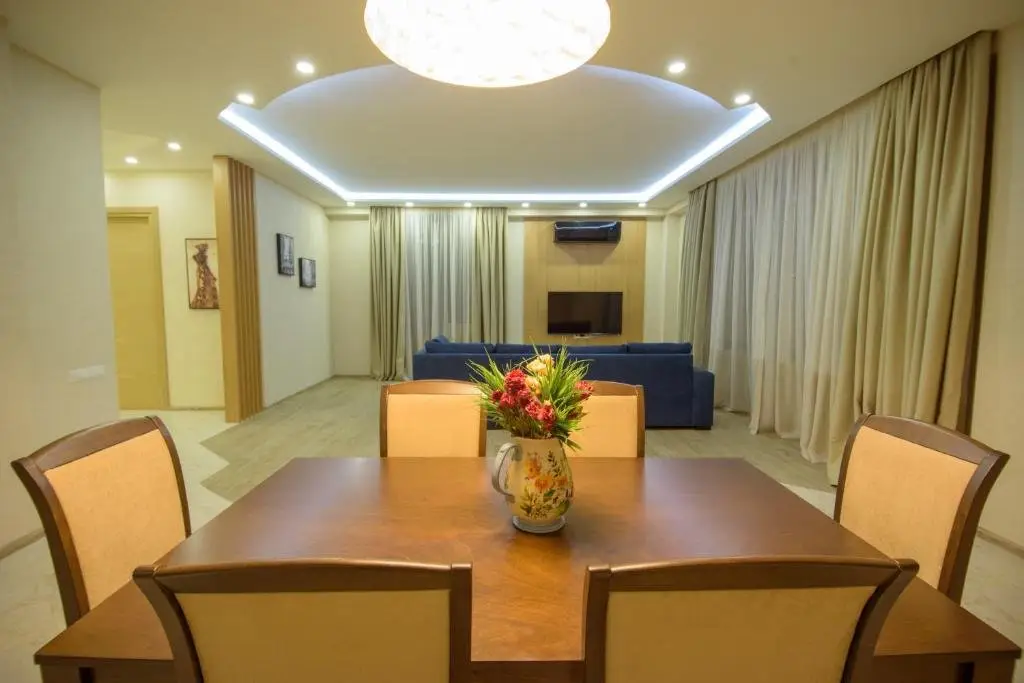 Тбилиси: Holiday Apartment