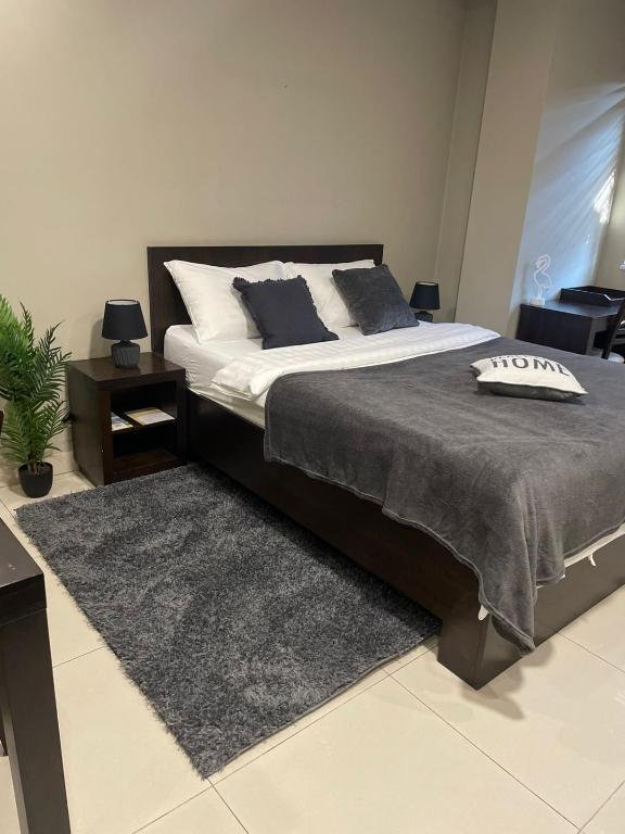 Ереван: Charming Yerevan Studio in the Heart of the City