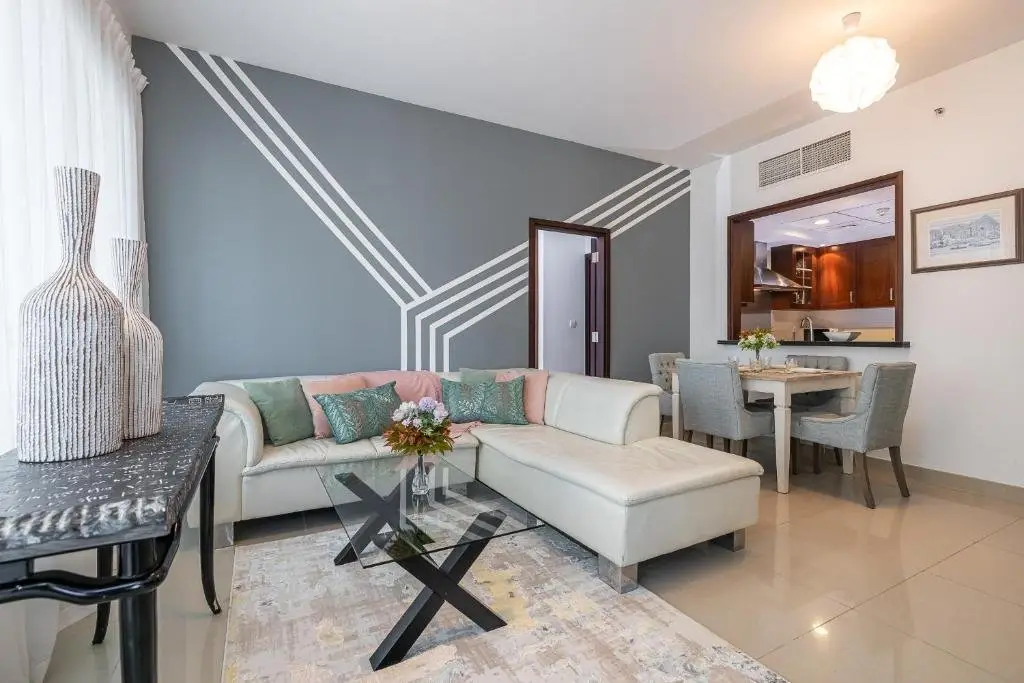 Дубай: Chic 1br with Burj Khalifa View in Downtown
