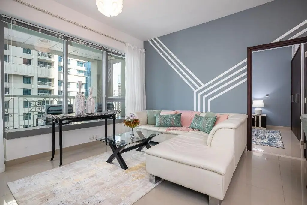 Дубай: Chic 1br with Burj Khalifa View in Downtown