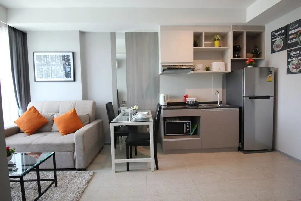 Тхаланг: Ideal 1 Bed Apartment at Surin Beach