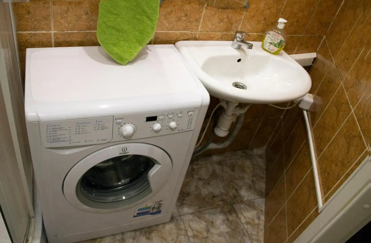 Санкт-Петербург: Меблированные комнаты Old Flat на Некрасова