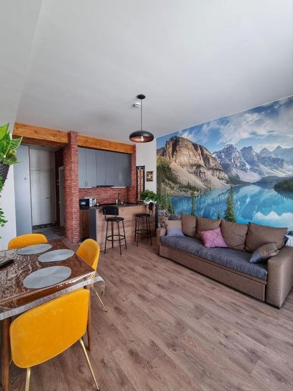 Гудаури: 2-bedroom apartment with mountain view in New Gudauri