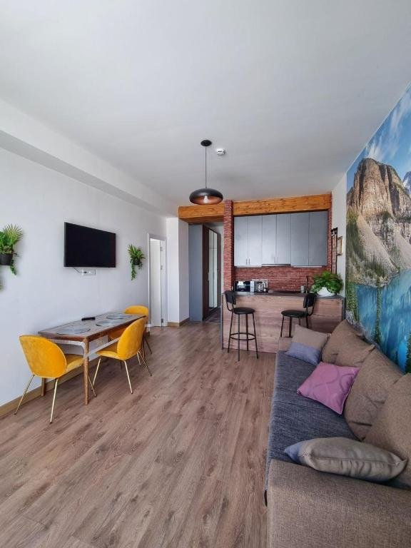 Гудаури: 2-bedroom apartment with mountain view in New Gudauri