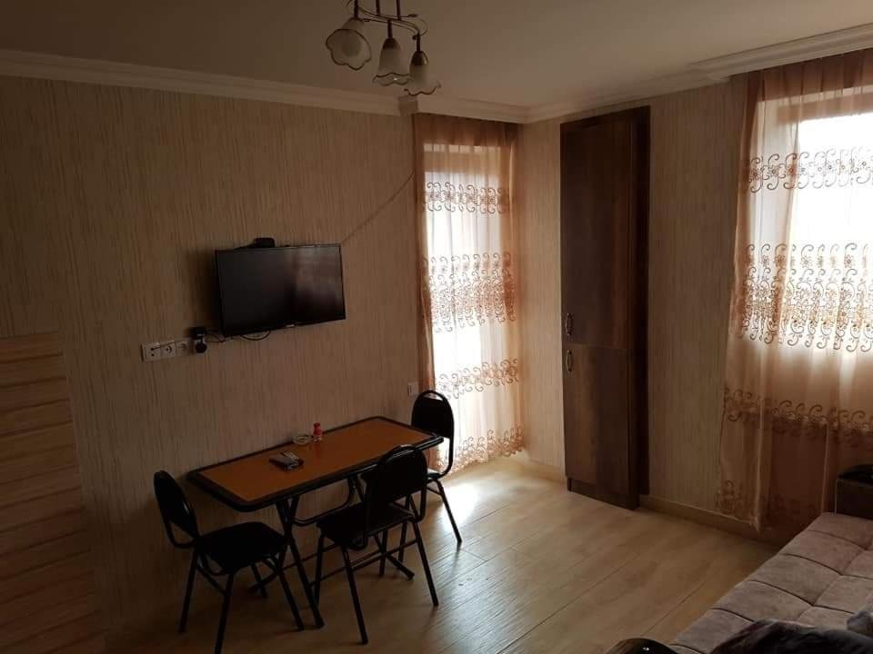 Бакуриани: Aapartment villa monte