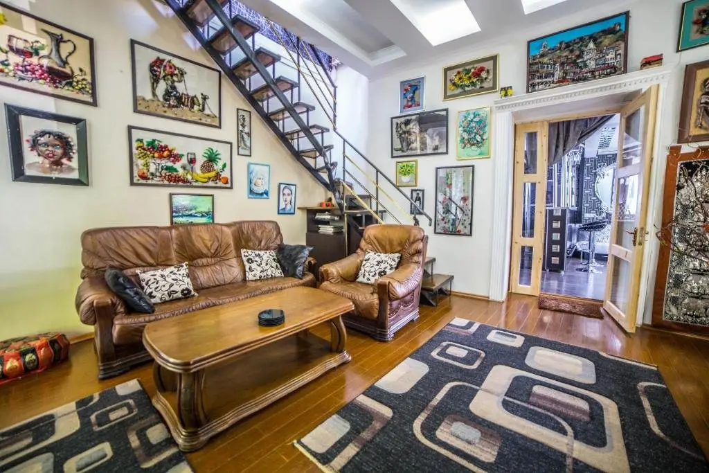 COMFORTABLE APARTMENT in the old TBILISI — фото 1
