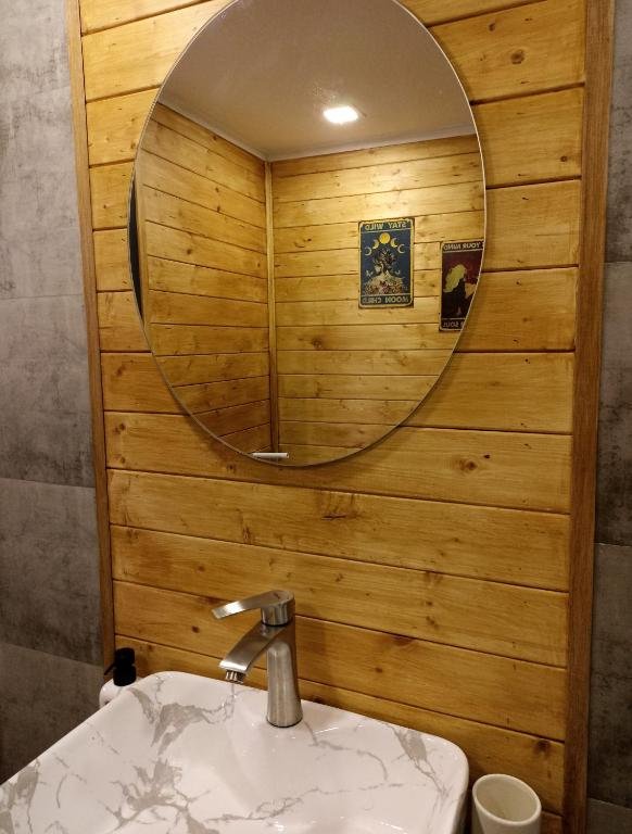 Степанцминда: Cottage Toladi