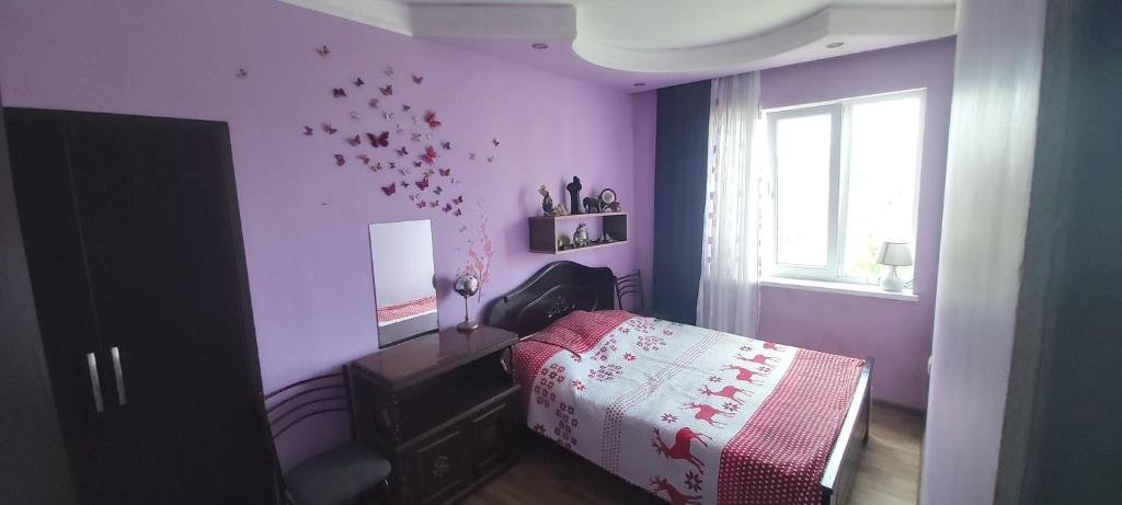 Батуми: First Line Sea View Apartment