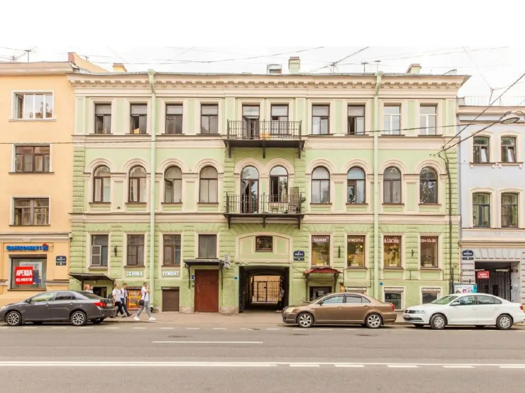 Санкт-Петербург: Квартира на острове с камином