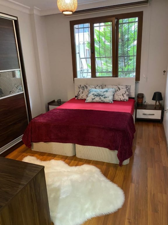 Стамбул: Home Front Marmara Sea 3-Bed House in Istanbul