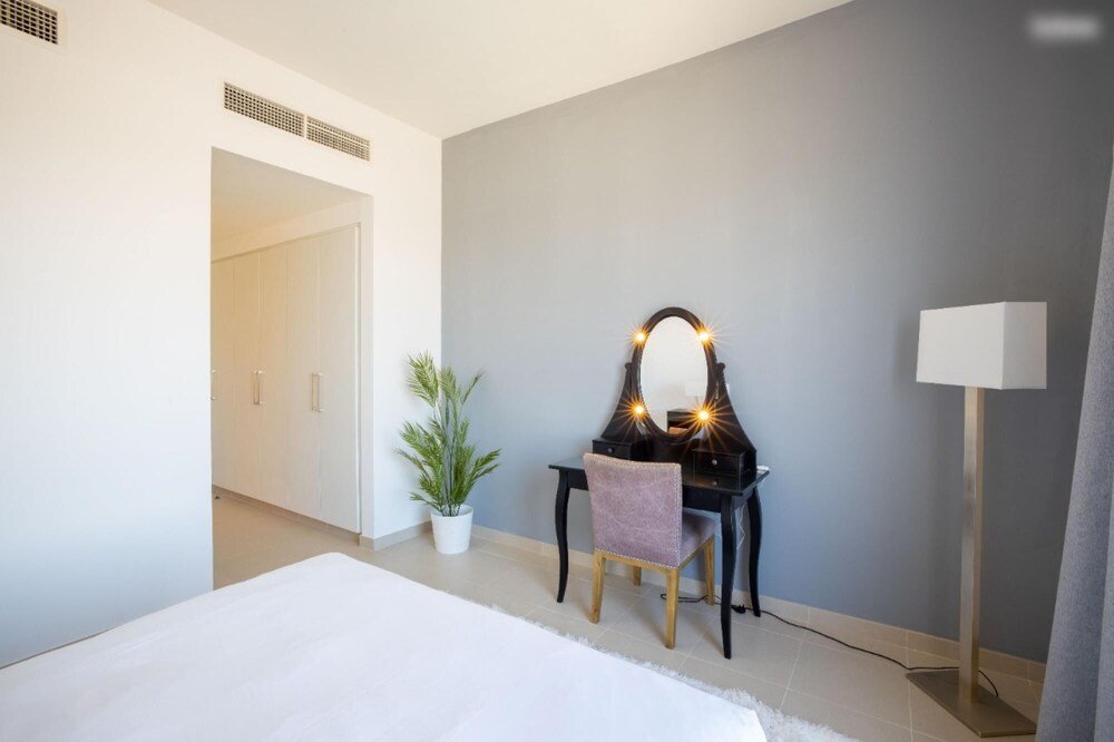Дубай: Homely 2BR Apt in Dubai South