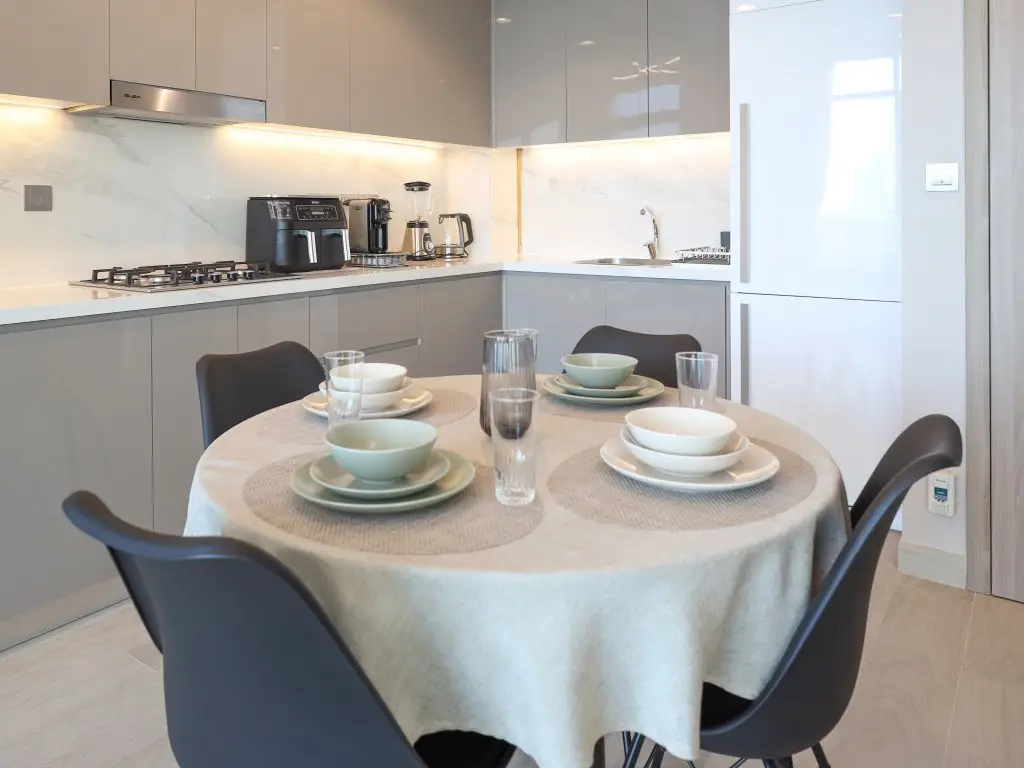Дубай: Elite LUX Holiday Homes - Skyline Oasis – One Bedroom Premium Apartment in Al Jaddaf
