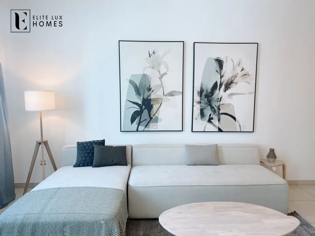 Дубай: Elite LUX Holiday Homes - Beautiful Escape 2BR | Direct Metro Access in Al Furjan Dubai