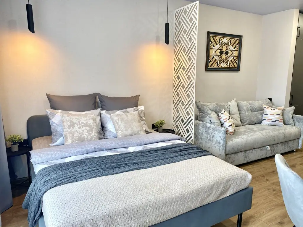 Новосибирск: Апартаменты Room Apart Рядом с Площадью Карла Маркса
