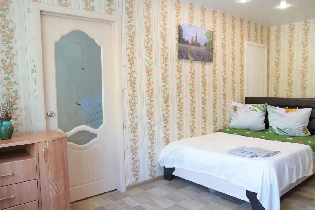 Северодвинск: Апартаменты Like Home возле завода Севмаш