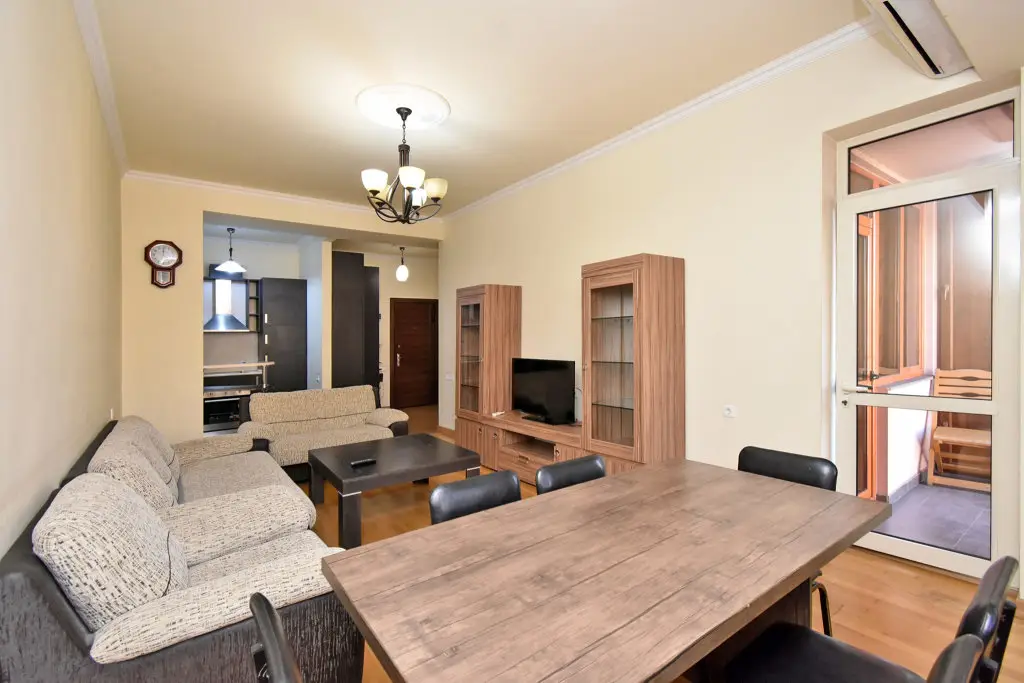 Ереван: Apartments RentInnYerevan 13 Pavstos Buzand street