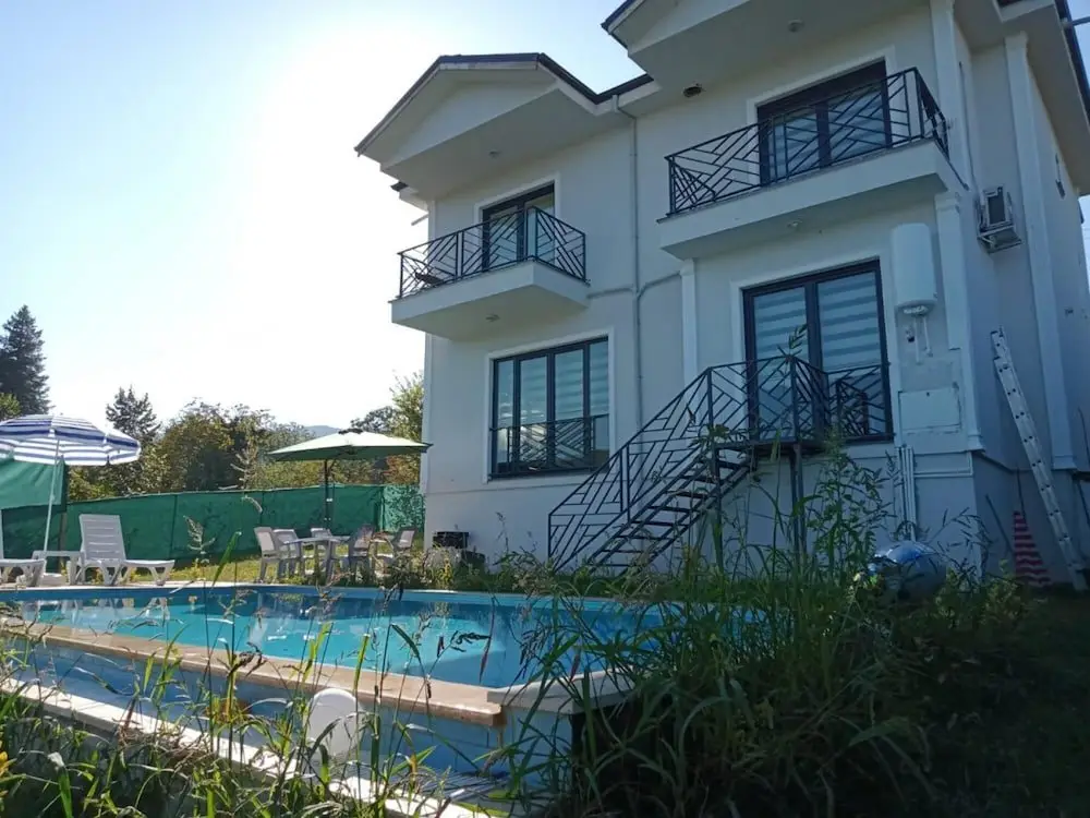 Сакарья: Invigorating Villa With Private Pool in Sapanca
