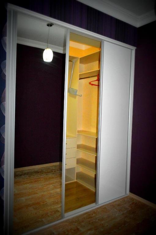 Тбилиси: Ian Linch's Apartment