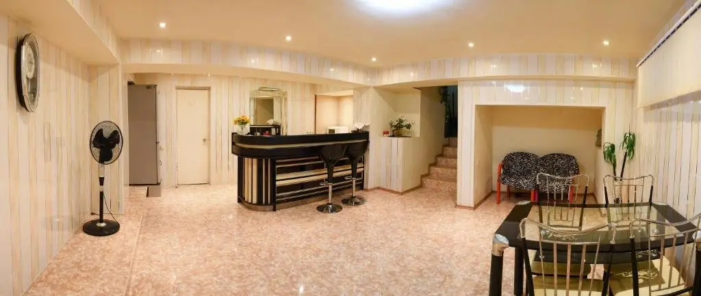Тбилиси: Old Tiflisi apartment in heart of the city.