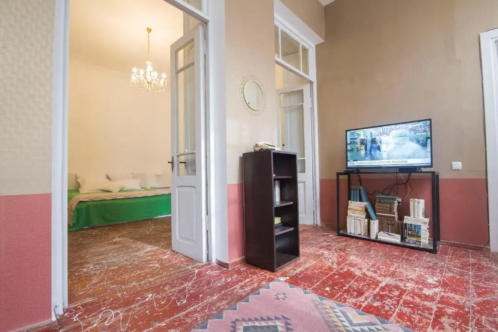 Тбилиси: Proper Apartments Art House