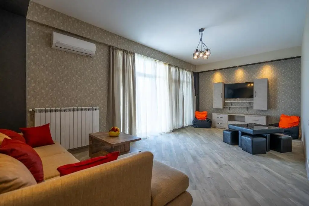 Тбилиси: Proper Apartments Modern Apartment in Avlabari